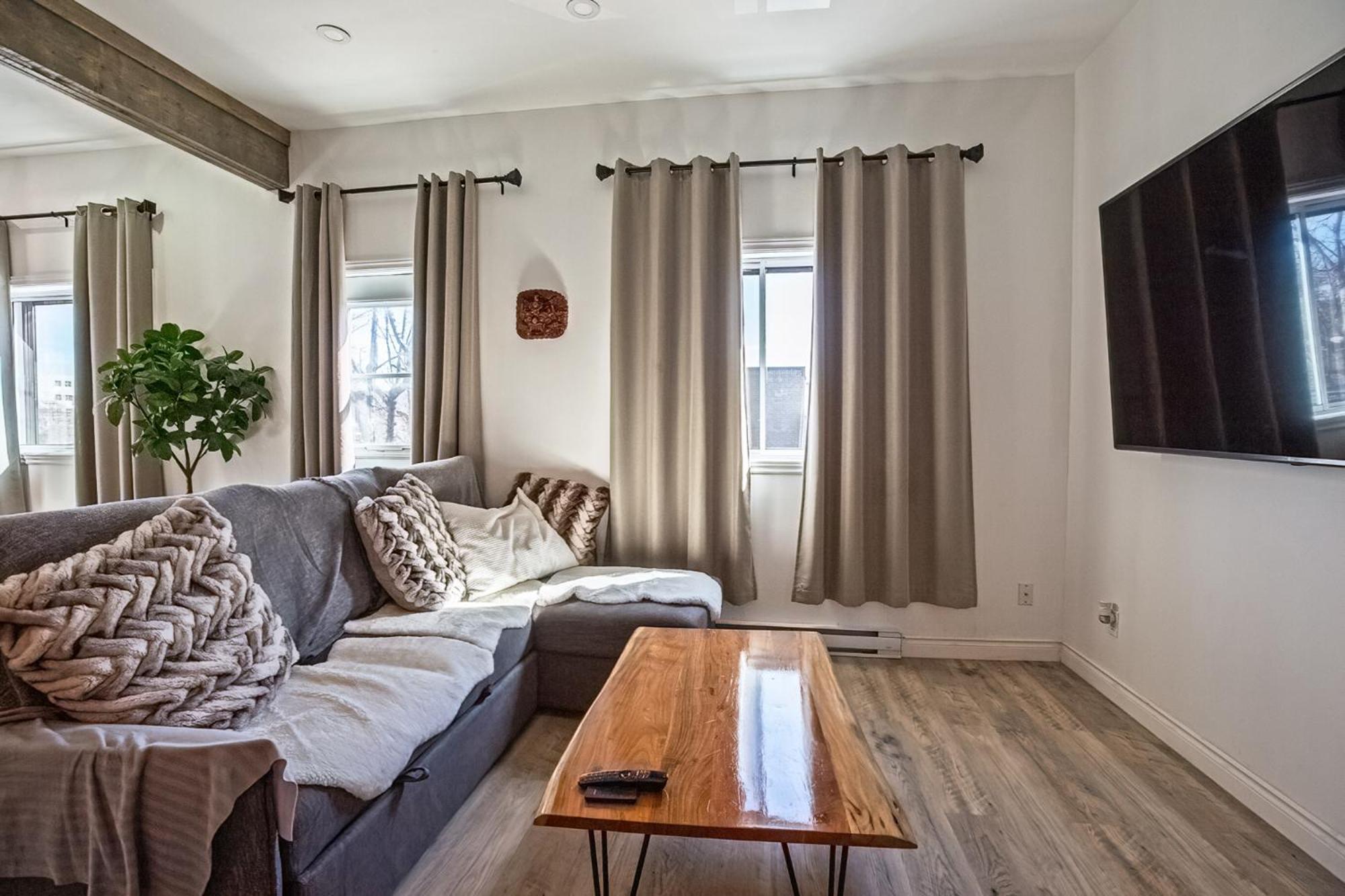 5705-Modern 2 Bd / Fully Equipped, Near Dt Mtl Apartamento Montréal Exterior foto